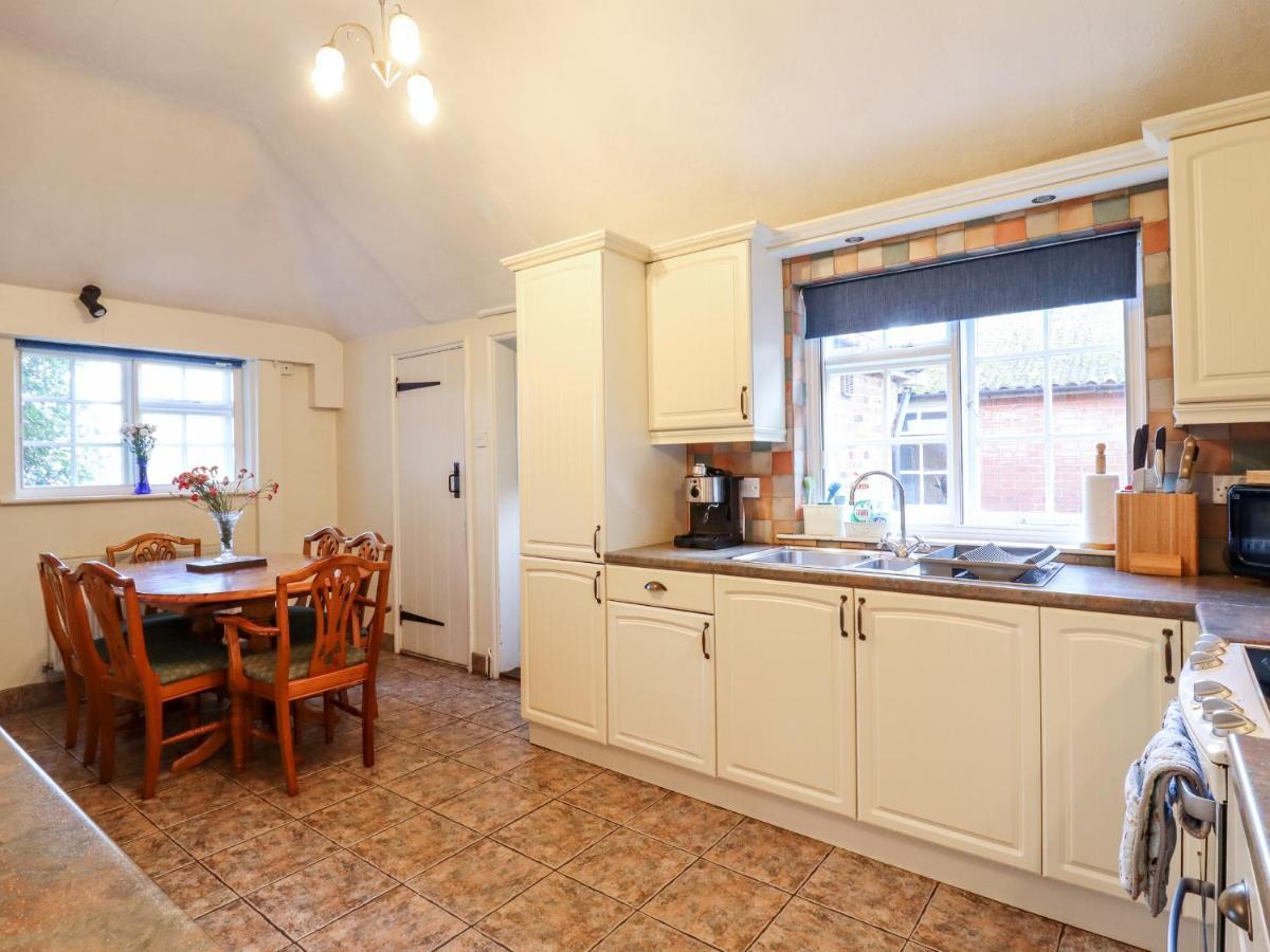 Gardener'S Cottage Hadleigh  Экстерьер фото